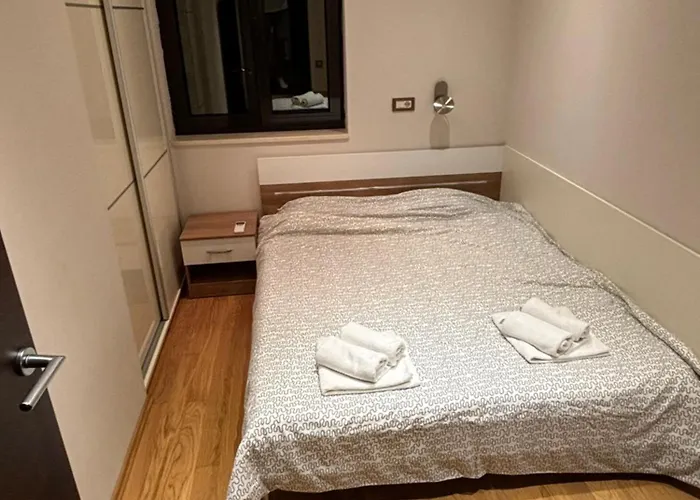 Verano Apartment *