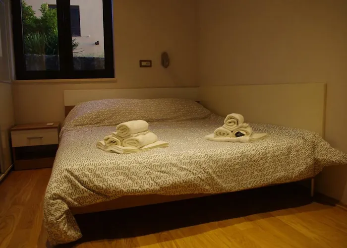 Verano Apartment Njivice